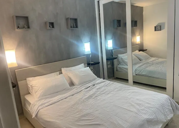 Llalis Luxury